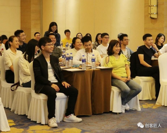 一群普通的人完成一項偉大的事業2746.png